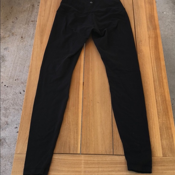 Black Lululemon Leggings - Great Condition! - Picture 2 of 3